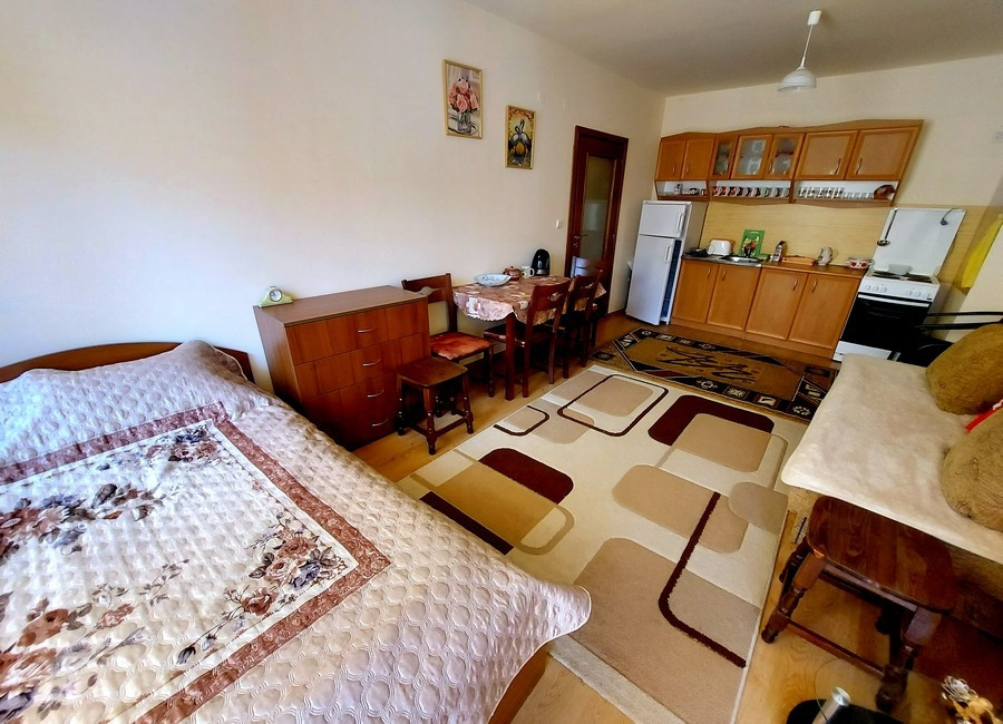 Небольшая однокомнатная квартира в 200 м от пляжа в г. Бяла Киев - изображение 4