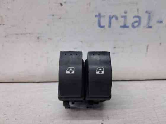 Блок управления стеклоподъемниками Dacia Duster HS 1.5 DIESEL K9K 2010 (б/у) Київ