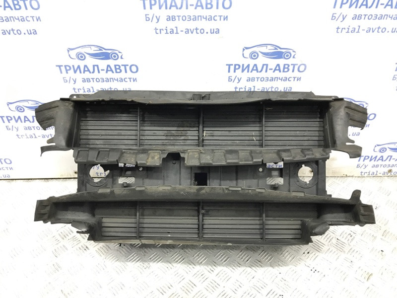 Дефлектор радиатора Ford Kuga 2011-2019 1948606 (Арт. 45402) Киев - изображение 1