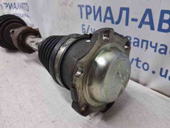 Привод передний левый Skoda Fabia 5J 1.4 DIESEL 2007 (б/у) Киев