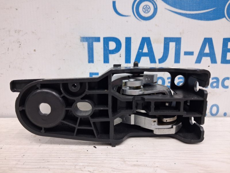 Ручка двери внутренняя левая Jeep Cherokee 2013-2019 68227251AA (Арт. 76378) Київ - зображення 3