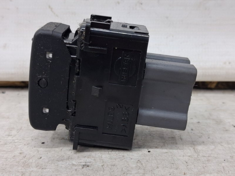 Кнопка подогрева Nissan Juke F15 1.6 TURBO MR16DDT 2010 (б/у) Київ - зображення 2