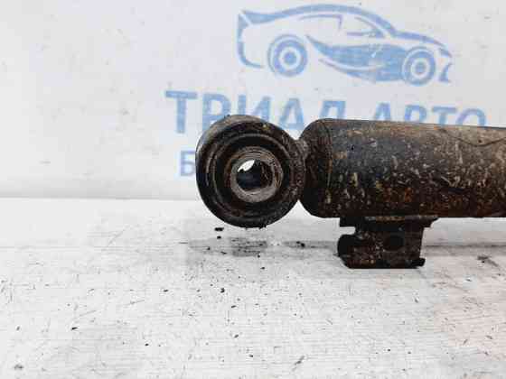 Амортизатор передний левый Mitsubishi L200 KB 2.5 ДИЗЕЛЬ 4D56U 2006 (б/у) Киев