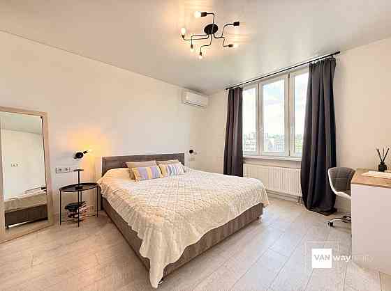 продажа 1-к квартира Киев, Голосеевский, 82000 $ Київ