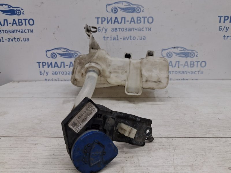 Бачок омывателя Mazda 3 BM 2.2 DIESEL 2013 (б/у) Київ - зображення 5