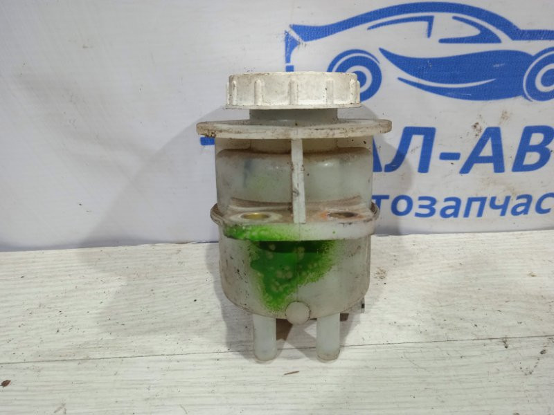 Бачок главного тормозного цилиндра Mitsubishi Outlander CU 2.4 БЕНЗИН 4G69 2003 (б/у) Киев - изображение 1