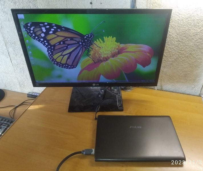 Три нетбука не комплектные Киев - изображение 4