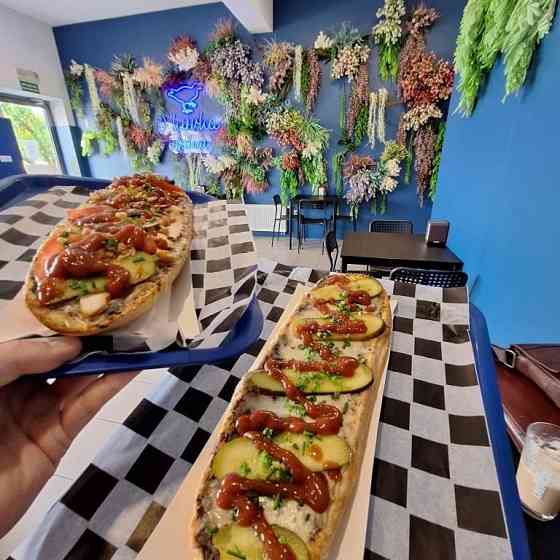 Продаєм нове діюче кафе у Польщі в приміщенні критого басейна Київ