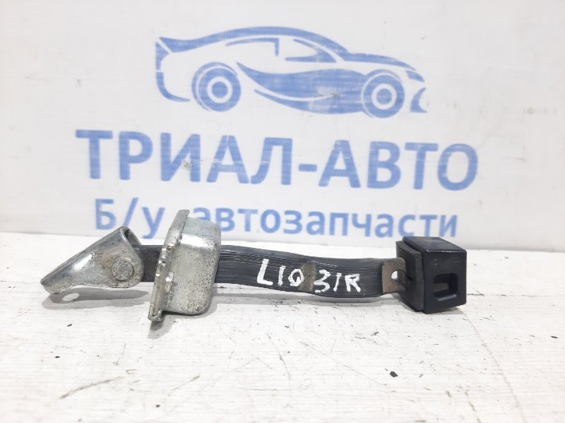 Ограничитель двери задний правый Mitsubishi Lancer 10 1.5 БЕНЗИН 4A91 2007 (б/у) Киев - изображение 2
