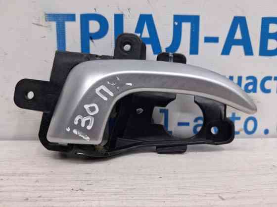 Ручка двери внутренняя правая Hyundai I30 2011-2017 82621A5000RY (Арт. 70705) Київ