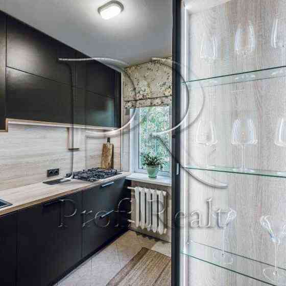 продажа 3-к квартира Киев, Соломенский, 73500 $ Київ