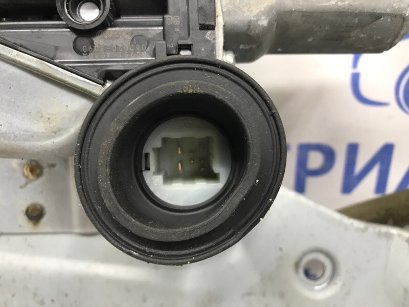 Стеклоподъемник передний левый Infiniti Q50 V37 2.2 DIESEL OM651 2013 (б/у) Київ - зображення 3