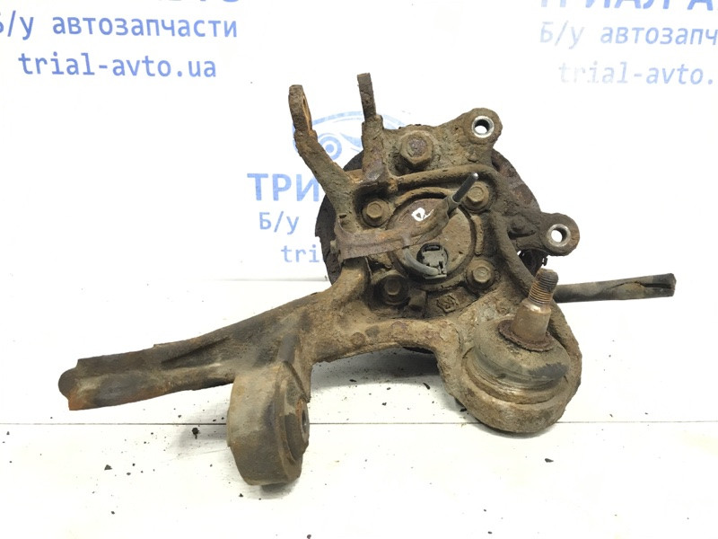 Цапфа задняя правая со ступицей Toyota Avensis T25 2.0 DIESEL 1CDFTV 2002 (б/у) Київ - зображення 1