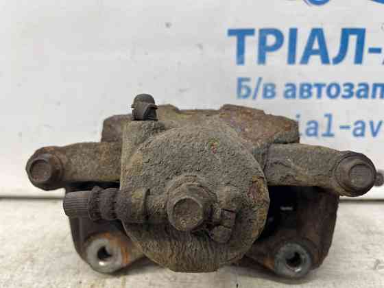 Суппорт передний левый Hyundai I30 GD 1.6 DIESEL D4FB 2011 (б/у) Киев