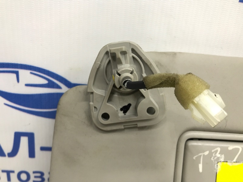 Козырек солнцезащитный левый Nissan X-Trail T32 1.6 DIESEL R9M 2014 (б/у) Київ - зображення 3