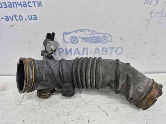 Патрубок воздушного фильтра Toyota RAV 4 2005-2016 1788028240 (Арт. 48470) Киев