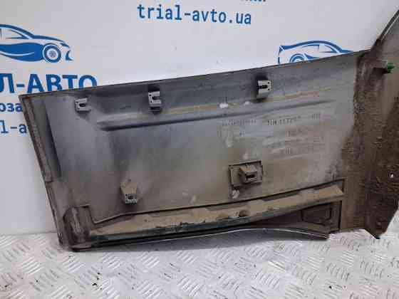 Накладка двери Mitsubishi Pajero Wagon 3 3.2 ДИЗЕЛЬ 4M41 1999 задн. прав. (б/у) Київ