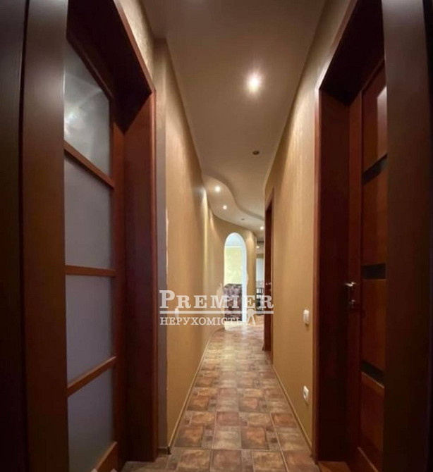 У новому будинку у продажу трикімнатна квартира Чорноморськ - зображення 3