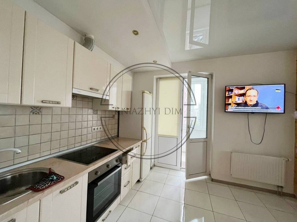 Видова, комфортна 1 к. Кв. ст. м. Деміївська. № 11110300 Київ - зображення 2