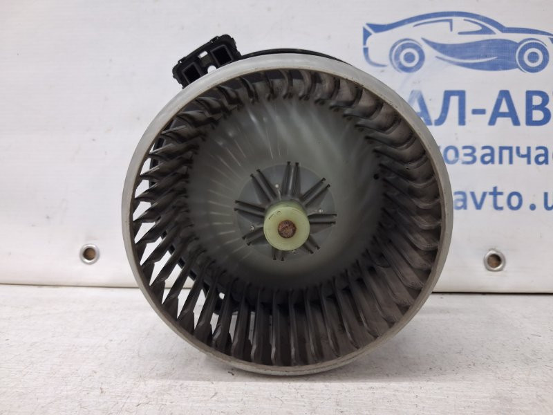 Моторчик печки Lexus RX 350 XU30 3.5 БЕНЗИН 2GRFE 2003 (б/у) Киев - изображение 2