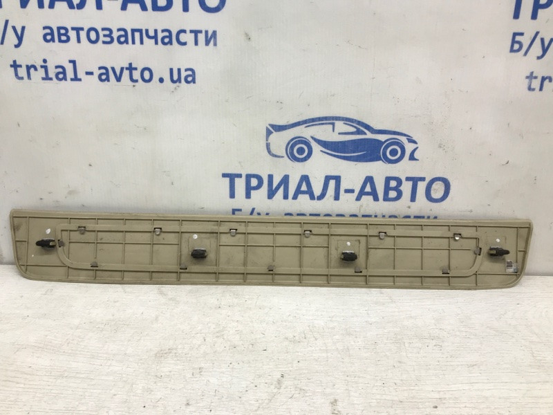 Накладка порога Hyundai Santa fe CM 2.7 БЕНЗИН G6EA 2005 перед. лев. (б/у) Київ - зображення 5