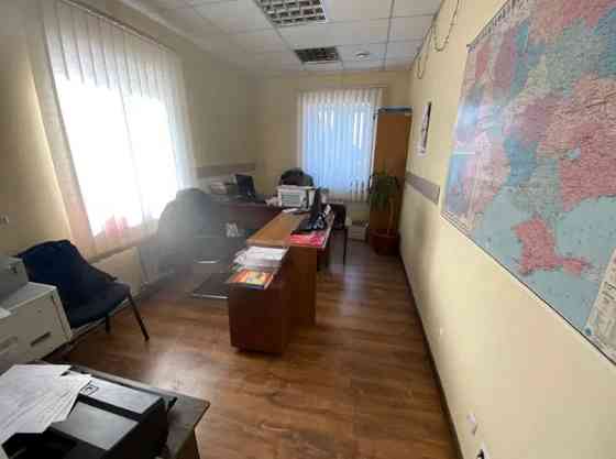 Продам. Будівлю під офіс. 255 кв. м. 5 соток. Шаховий проїзд Дніпро