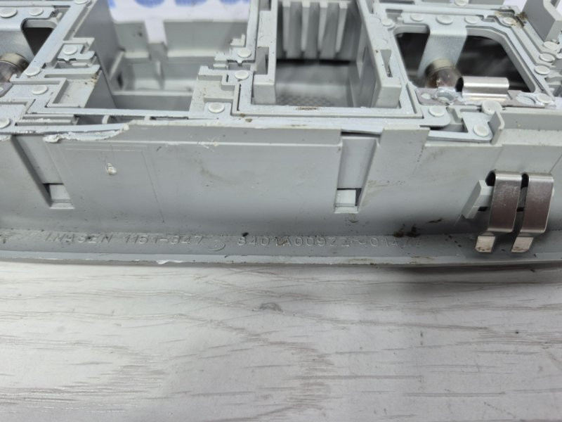 Плафон передний Mitsubishi Outlander 2007-2012 8401A009ZZ (Арт. 51341) Київ - зображення 3