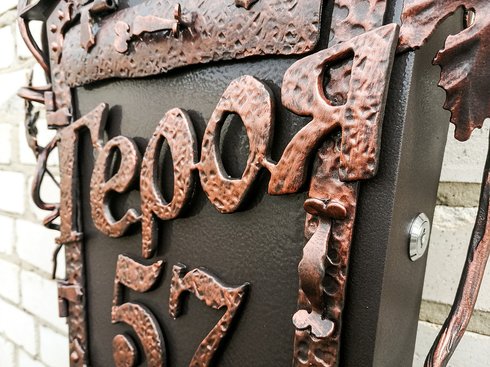 Почтовый ящик Лоза с номером, названием улицы и трубой для газет Сумы - изображение 7