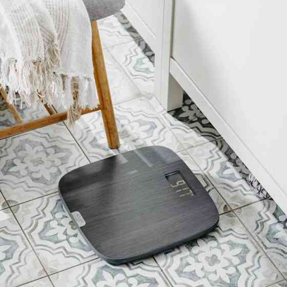 Весы напольные Adler AD 8192 180 кг серые Киев