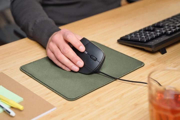 Мышь компьютерная проводная Trust Bayo 2 Ergonomic Black 25144_TRUST черная Киев - изображение 2