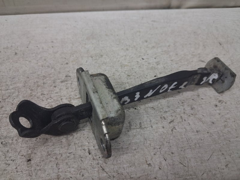 Ограничитель двери задний правый Nissan Note 2005-2013 824301U600 (Арт. 83042) Київ - зображення 1