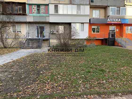 Оренда приміщення на 1 поверсі, окремий вхід з проспекту, код 1419274 Київ