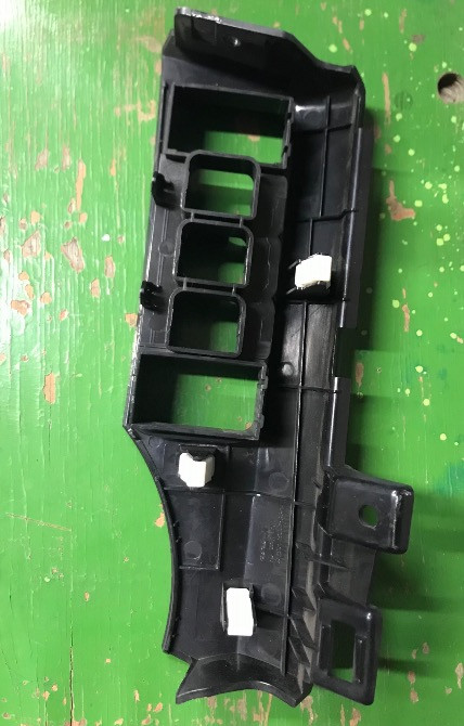 Бу накладка под блок кнопок Hyundai / Kia 93310-4Y000, 299121220 Кропивницький - зображення 2