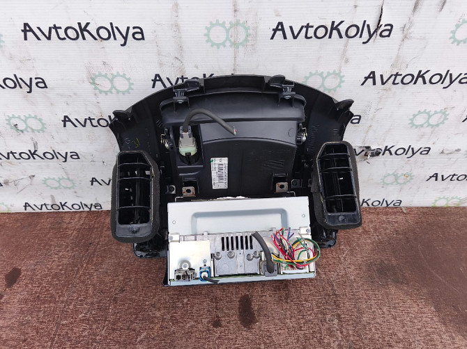 Автомагнитола Bluetooth AUX + консоль бардачка Nissan Note E11 2005-2012 Ковель - изображение 3