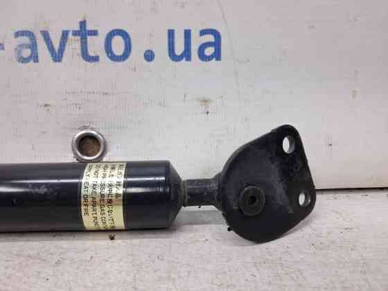 Амортизатор крышки багажника Mitsubishi Pajero Sport 1996-2008 MR526933 (Арт. 64831) Київ