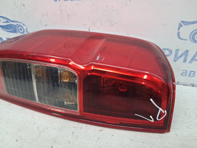 Фонарь задний внешний левый Nissan Navara D40 2.5 DIESEL YD25DDTI 2004 (б/у) Київ - зображення 3