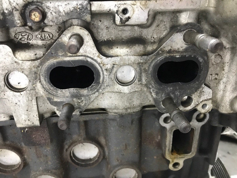 Двигатель под МКПП Kia Sorento XM 2.2 DIESEL D4HB 2009 (б/у) Киев - изображение 7