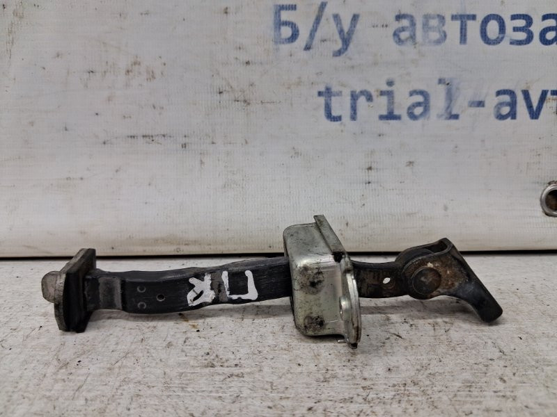 Ограничитель двери передний правый Nissan Navara 2004-2015 804304X00A (Арт. 64506) Киев - изображение 1