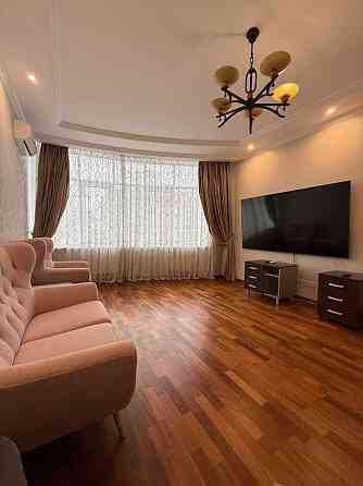 продажа 3-к квартира Киев, Голосеевский, 260000 $ Київ