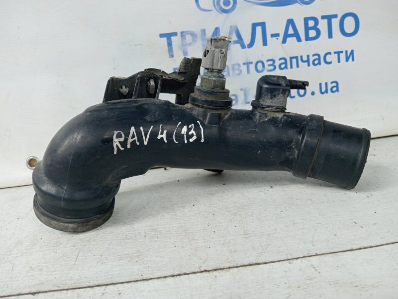 Патрубок интеркулера Toyota RAV 4 A40 2.2 DIESEL 2ADFTV 2012 (б/у) Киев - изображение 1