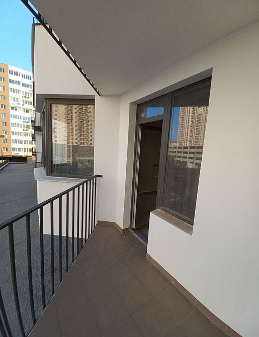 У продажу простора 1 кімнатна квартира у новому житловому будинку. Одеса - зображення 3