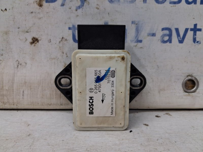 Датчик ускорения Nissan Qashqai J10 2.0 БЕНЗИН MR20DE 2006 (б/у) Киев - изображение 1