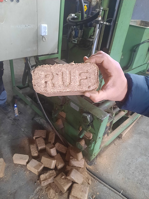 Гідравлічний прес RUF 440 для брикетів 450 кг.год. Німеччина. Оригінал Б.У. Полтава - зображення 6