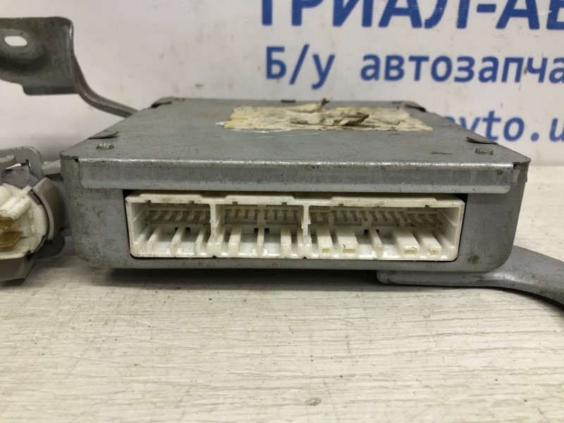 Блок управления Toyota Land Cruiser J100 1998 (б/у) Київ - зображення 2