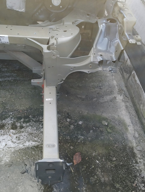 Уплотнитель стекла внутрений двери задней правой Tesla model 3 1090504-00-F Киев - изображение 2