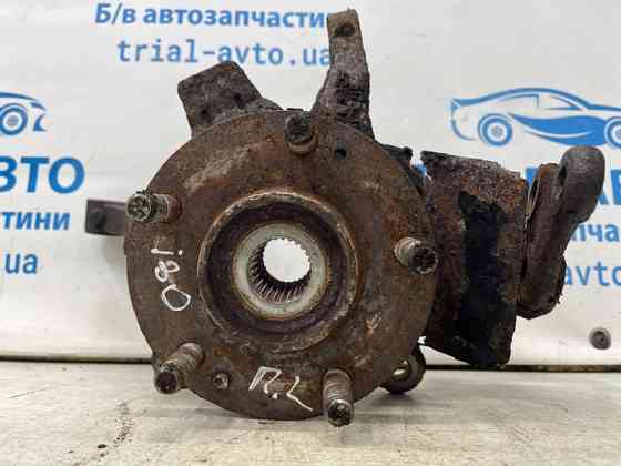 Кулак поворотный левый со ступицей Hyundai I30 GD 1.6 DIESEL D4FB 2011 (б/у) Киев