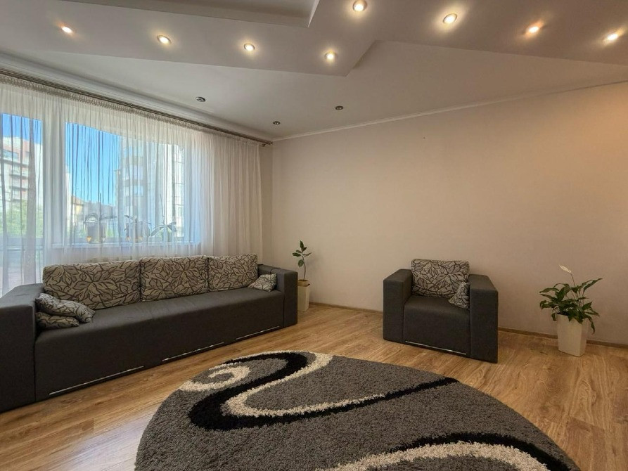 3 кімнатна в центрі біля шкіл та ліцеїв. 82 м². Лепкого. 3-й поверх Івано-Франківськ - зображення 3