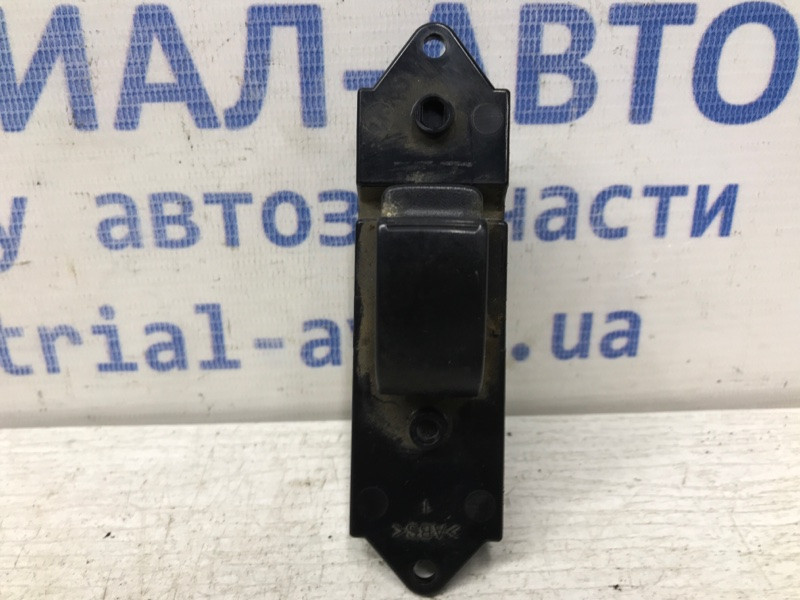 Кнопка стеклоподъемника Mitsubishi L200 KB 2.5 ДИЗЕЛЬ 4D56U 2006 (б/у) Киев - изображение 2