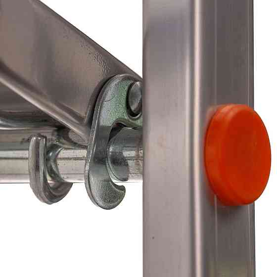 Стремянка алюминиевая Laddermaster Vega A1B3. 3 ступеньки Київ