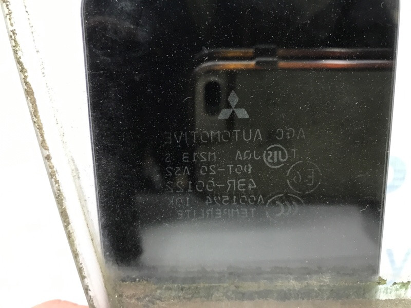 Стекло двери заднее правое Mitsubishi Lancer 10 1.5 БЕНЗИН 4A91 2007 (б/у) Київ - зображення 3